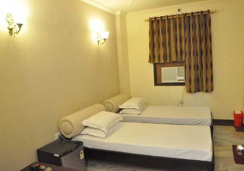 Hotel Amrit Villa Delhi  Exterior photo