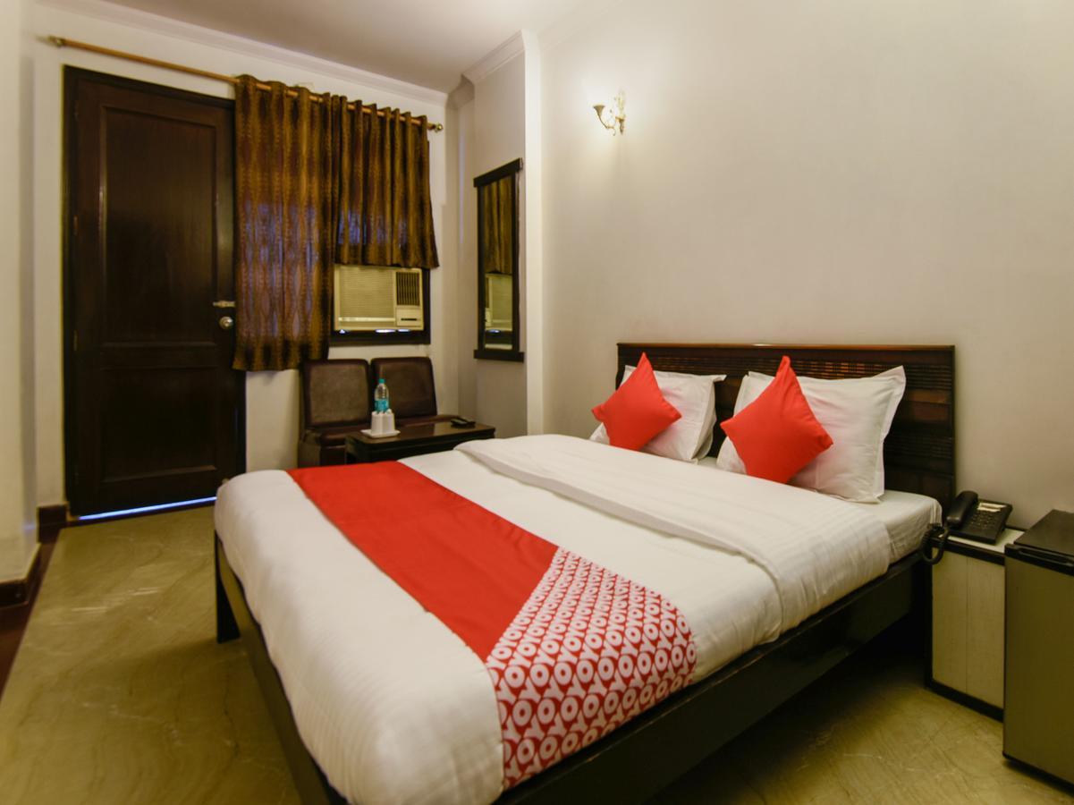 Hotel Amrit Villa Delhi  Exterior photo