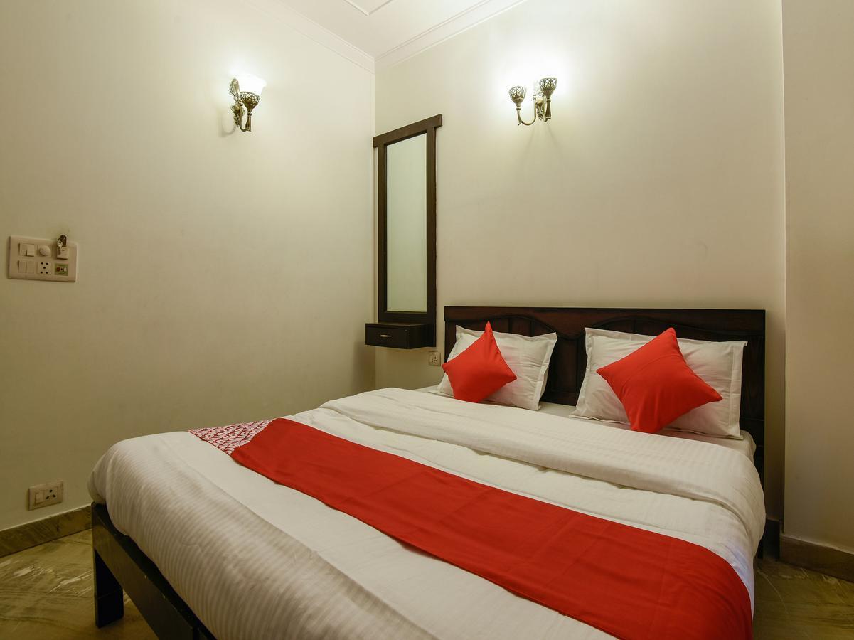 Hotel Amrit Villa Delhi  Exterior photo