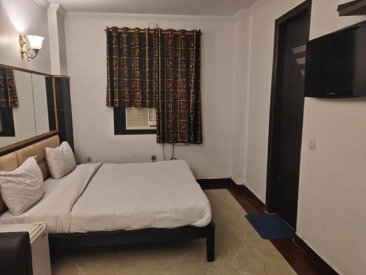 Hotel Amrit Villa Delhi  Exterior photo